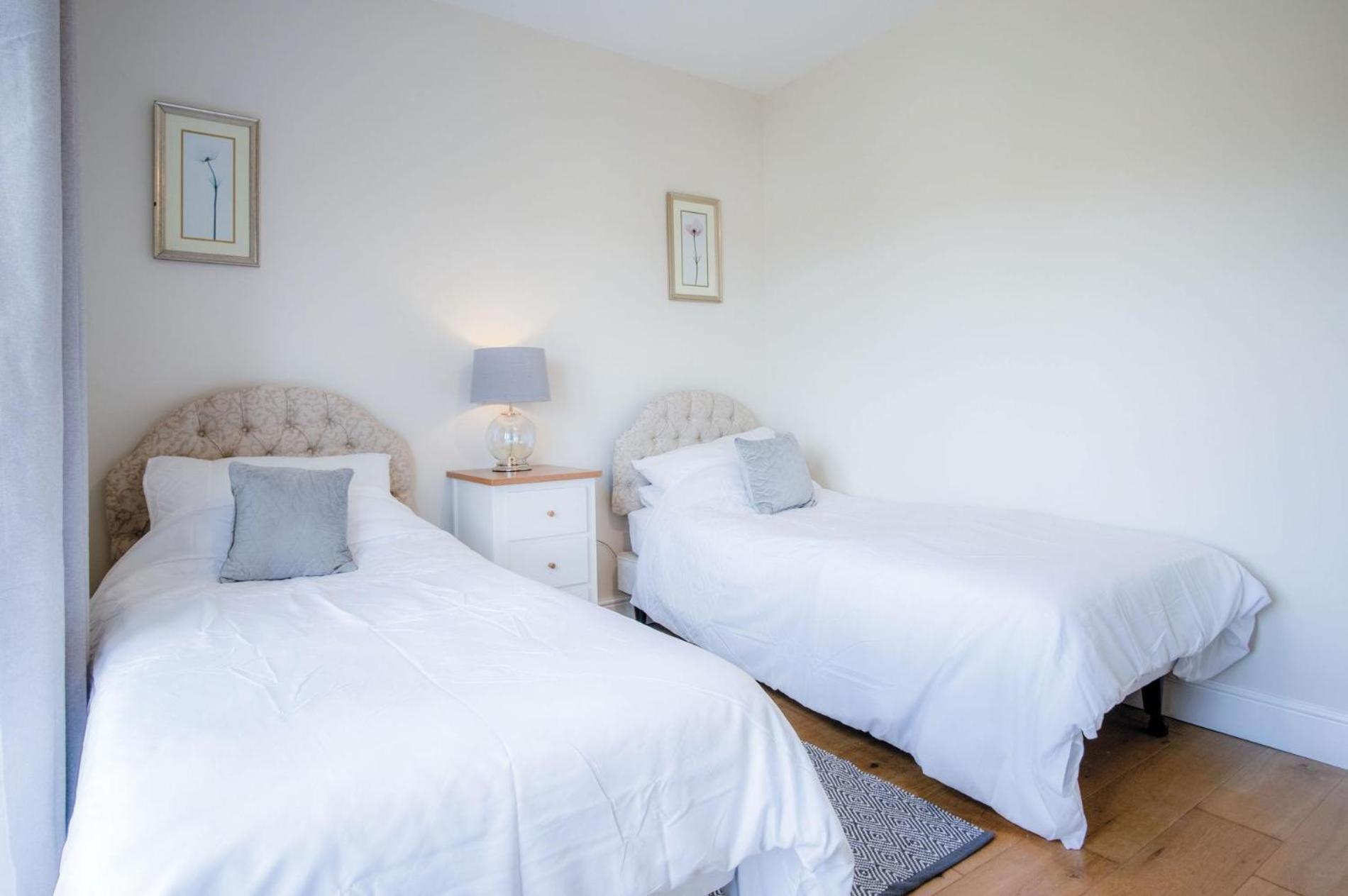 Sorrento - 3 Bed Holiday Home - Wisemans Bridge Stepaside (Pembrokeshire) Exterior foto