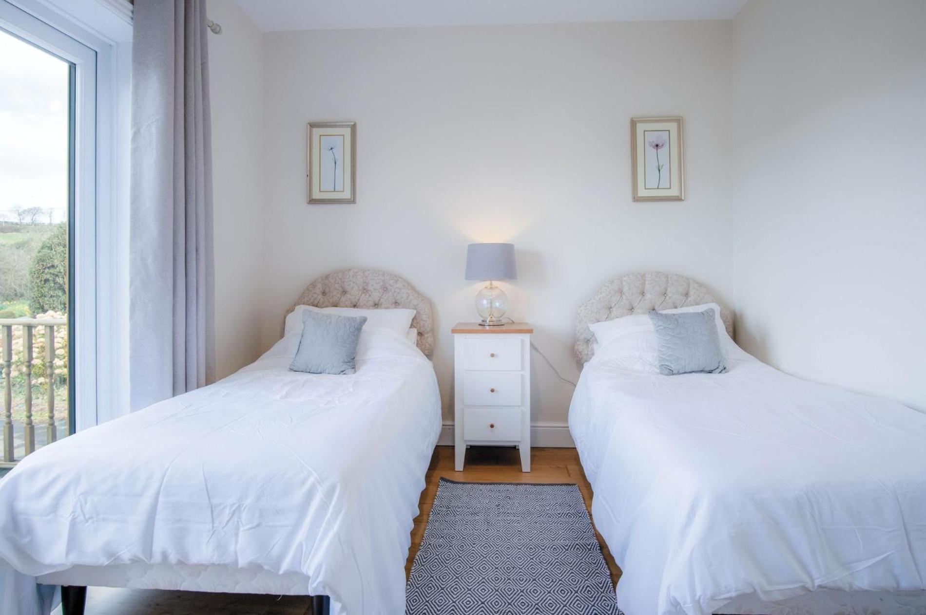 Sorrento - 3 Bed Holiday Home - Wisemans Bridge Stepaside (Pembrokeshire) Exterior foto